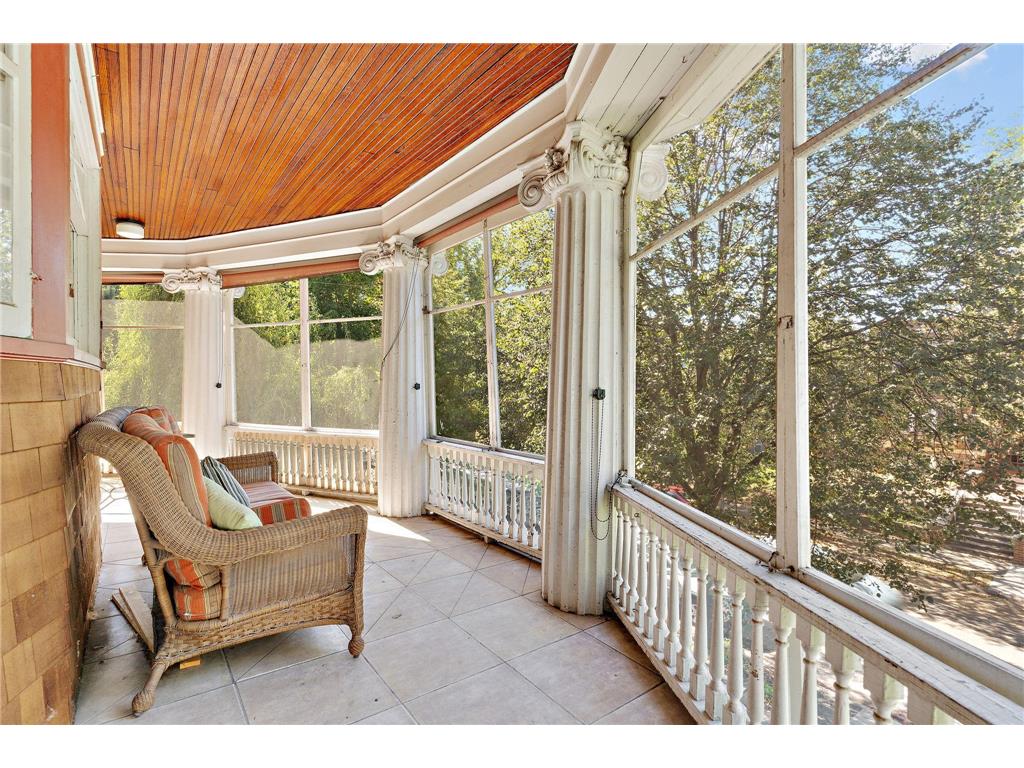 3013 James Avenue S Minneapolis MN 55408 7007762 image19