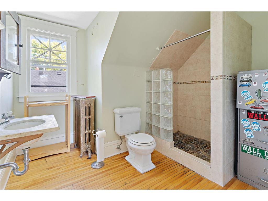 3013 James Avenue S Minneapolis MN 55408 7007762 image27