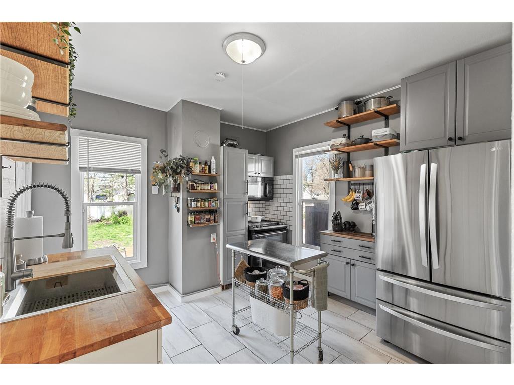 3014 California Street NE Minneapolis MN 55418 6621084 image1