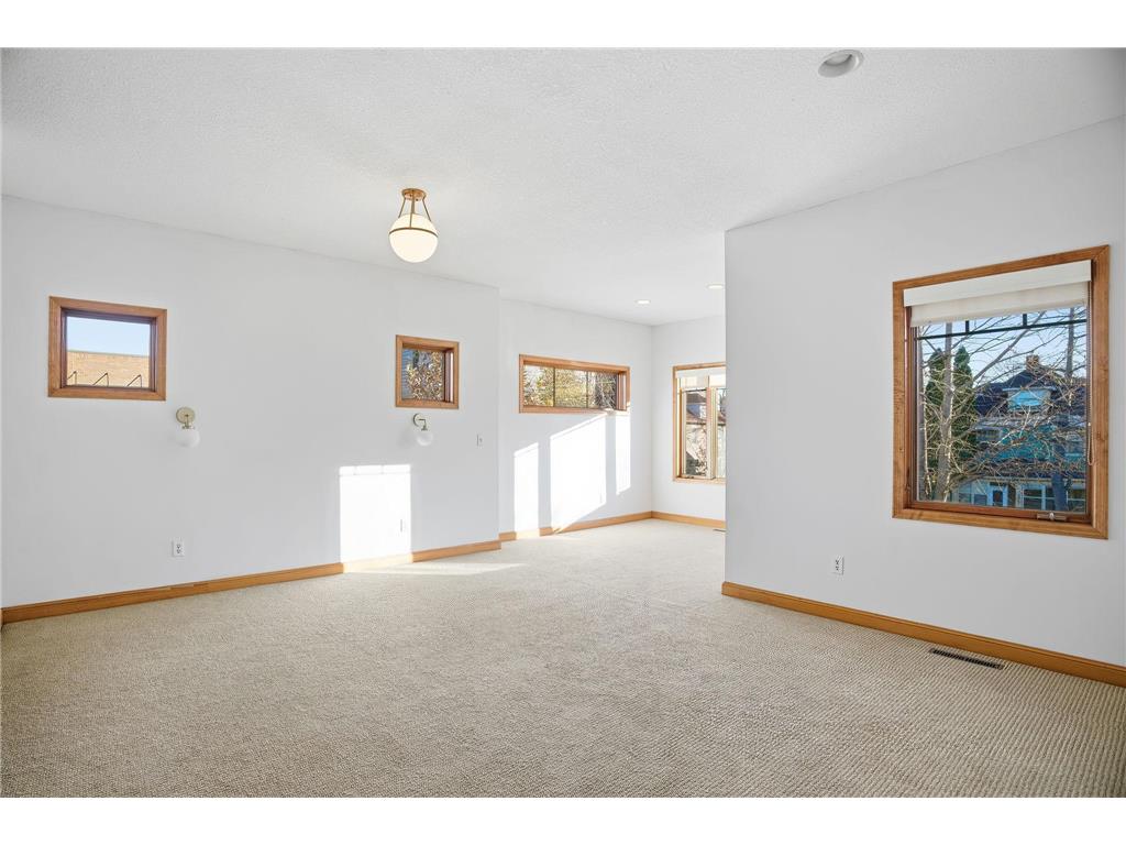 3014 Emerson Avenue S Minneapolis MN 55408 6810482 image12