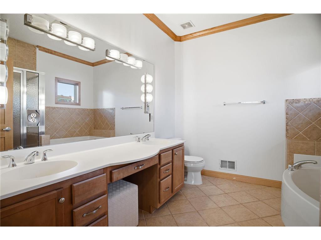 3014 Emerson Avenue S Minneapolis MN 55408 6810482 image16