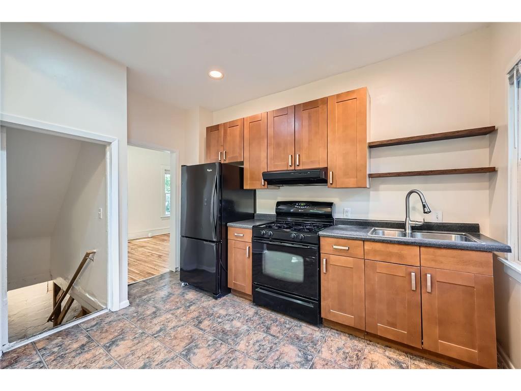 3014 Humboldt Avenue N Minneapolis MN 55411 6748132 image17