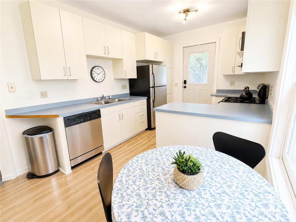 3015 E Franklin Avenue Minneapolis MN 55406 7082142 image11