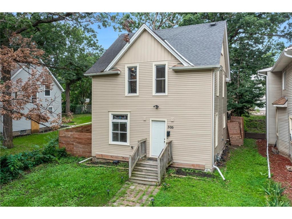 3015 Fremont Avenue N Minneapolis MN 55411 6760190 image1