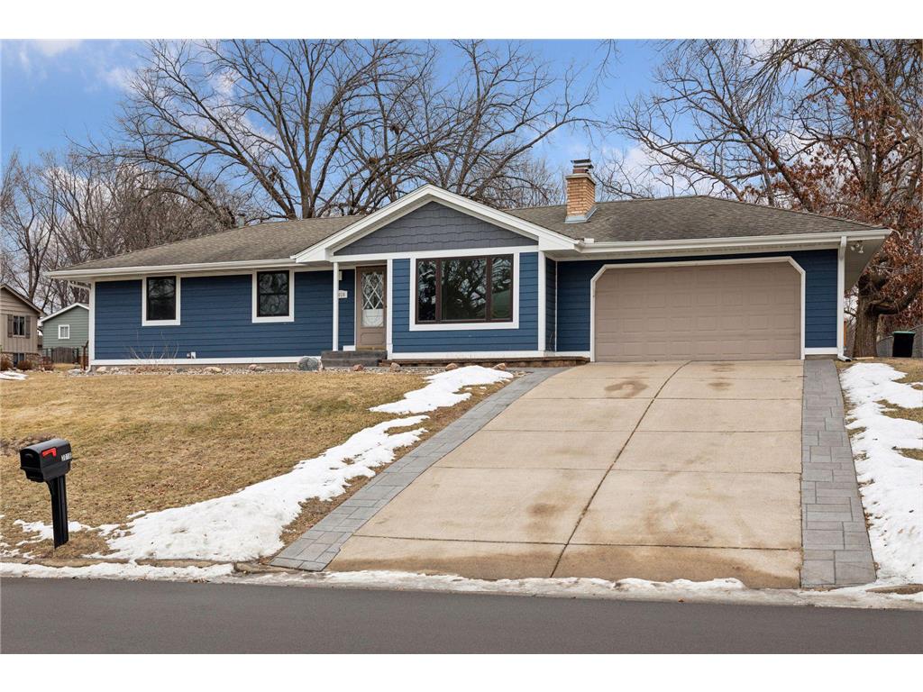 3016 Independence Avenue N New Hope MN 55427 6652762 image1