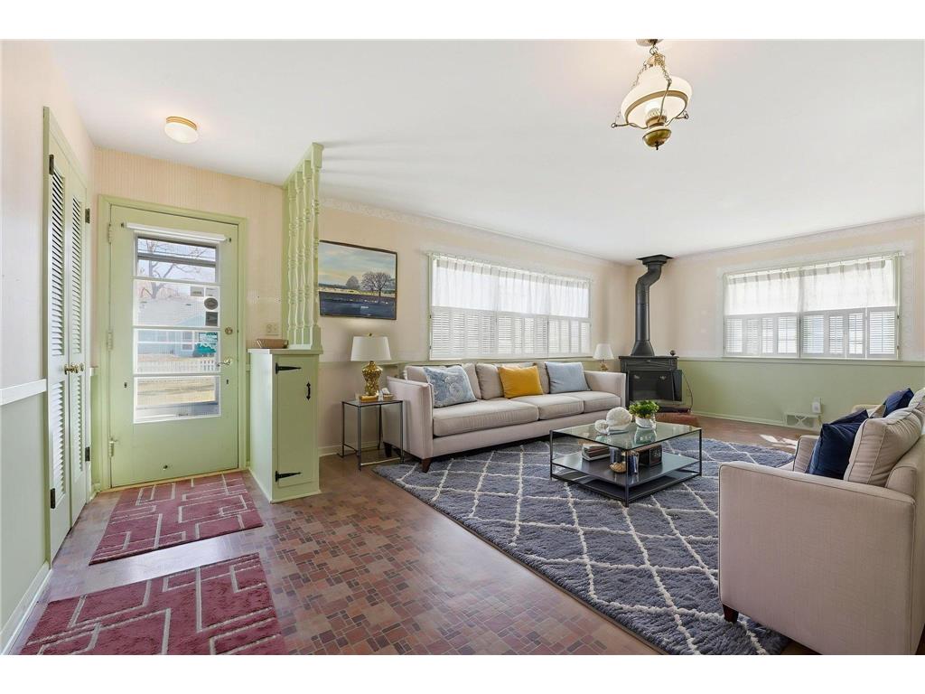 3016 Perry Avenue N Golden Valley MN 55422 7038717 image12