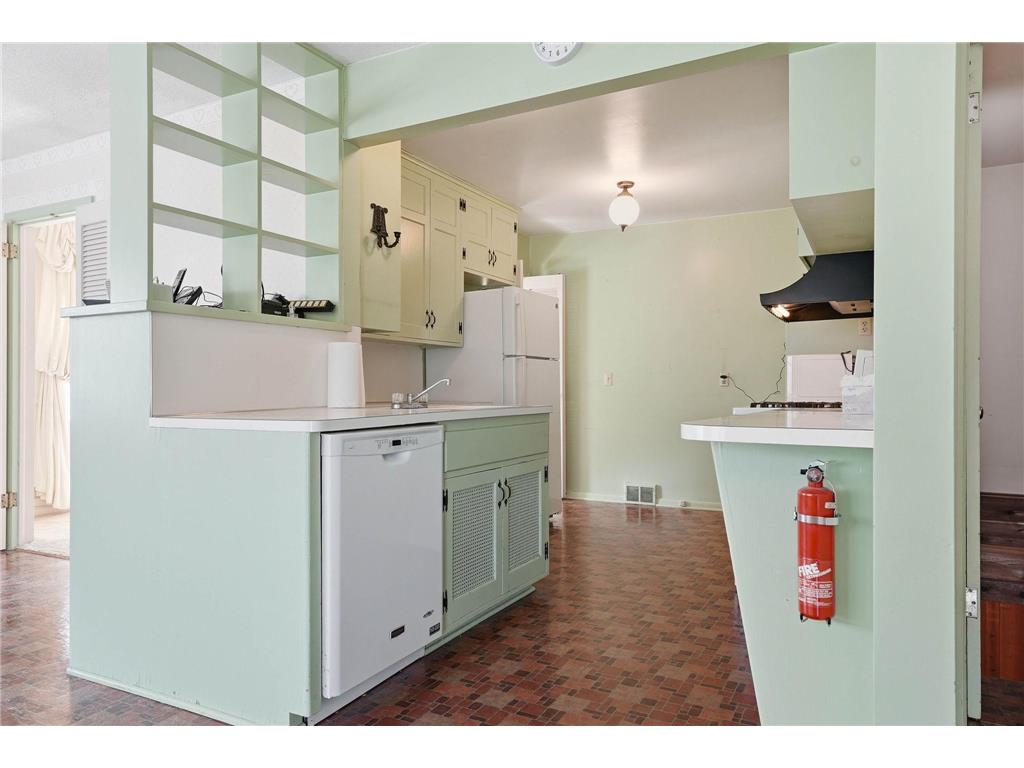 3016 Perry Avenue N Golden Valley MN 55422 7038717 image25