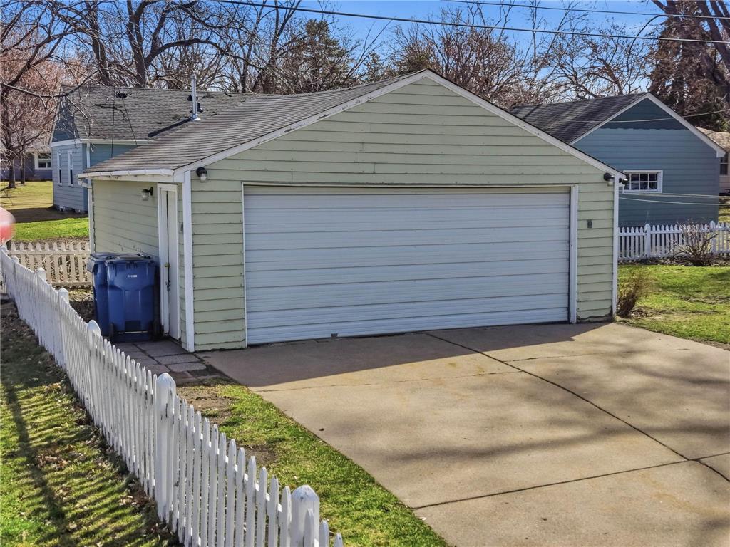 3016 Perry Avenue N Golden Valley MN 55422 7038717 image44