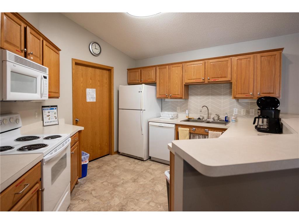 3016 Timberwood Trail #2 Eagan MN 55121 7004156 image19