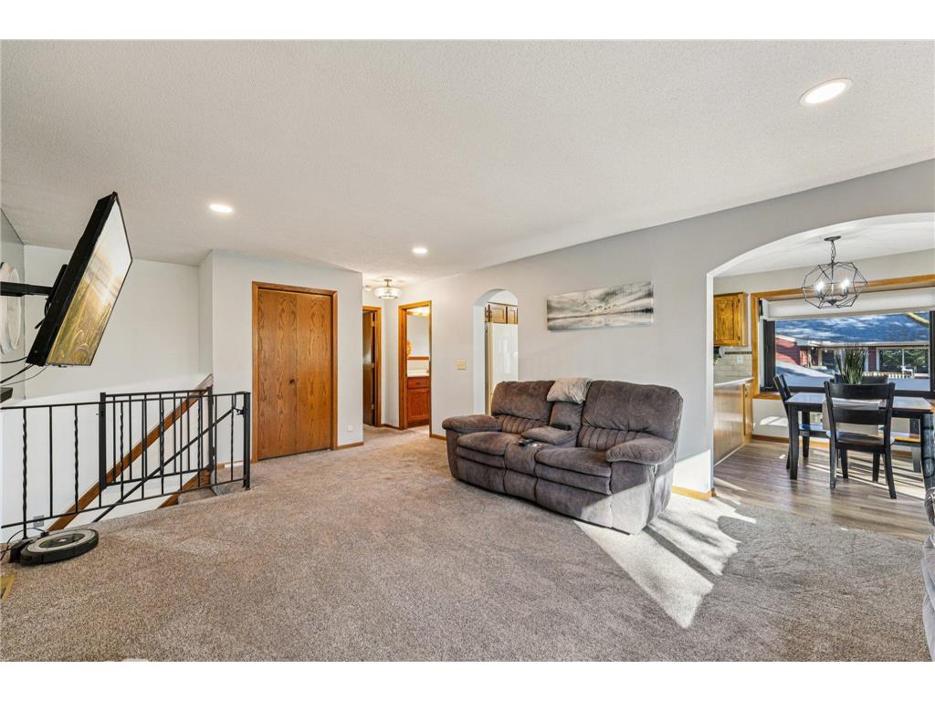 3017 74th Avenue N Brooklyn Park MN 55444 6813091 image4