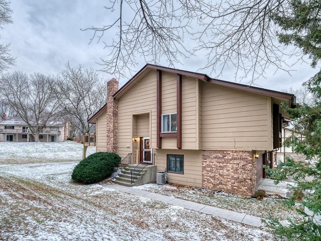 3017 Devonshire Drive Woodbury MN 55125 6471341 image1