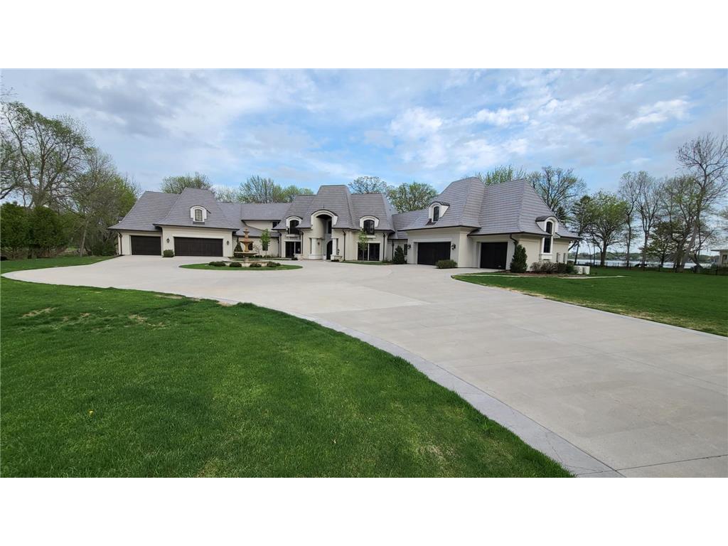 3017 North Shore Drive Orono MN 55391 - Lake Minnetonka 6315299 image1