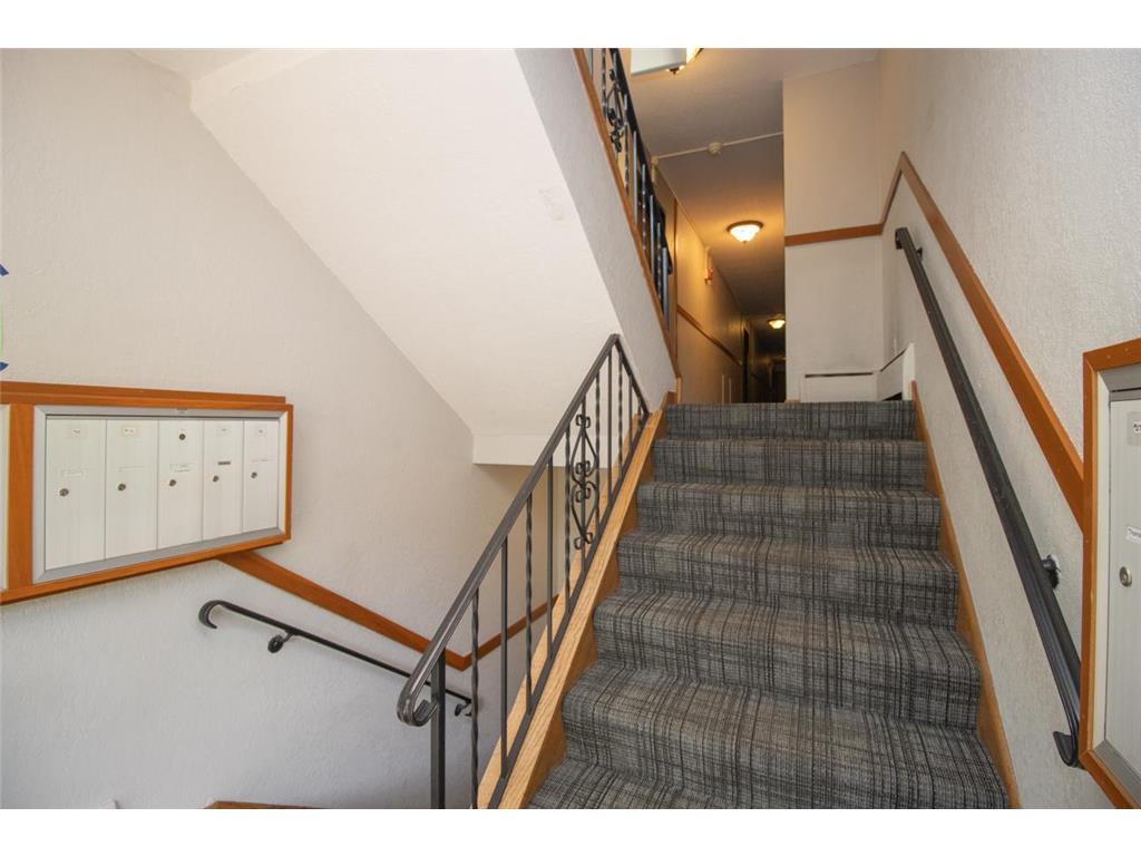 3018 Aldrich Avenue S #12 Minneapolis MN 55408 6726332 image3