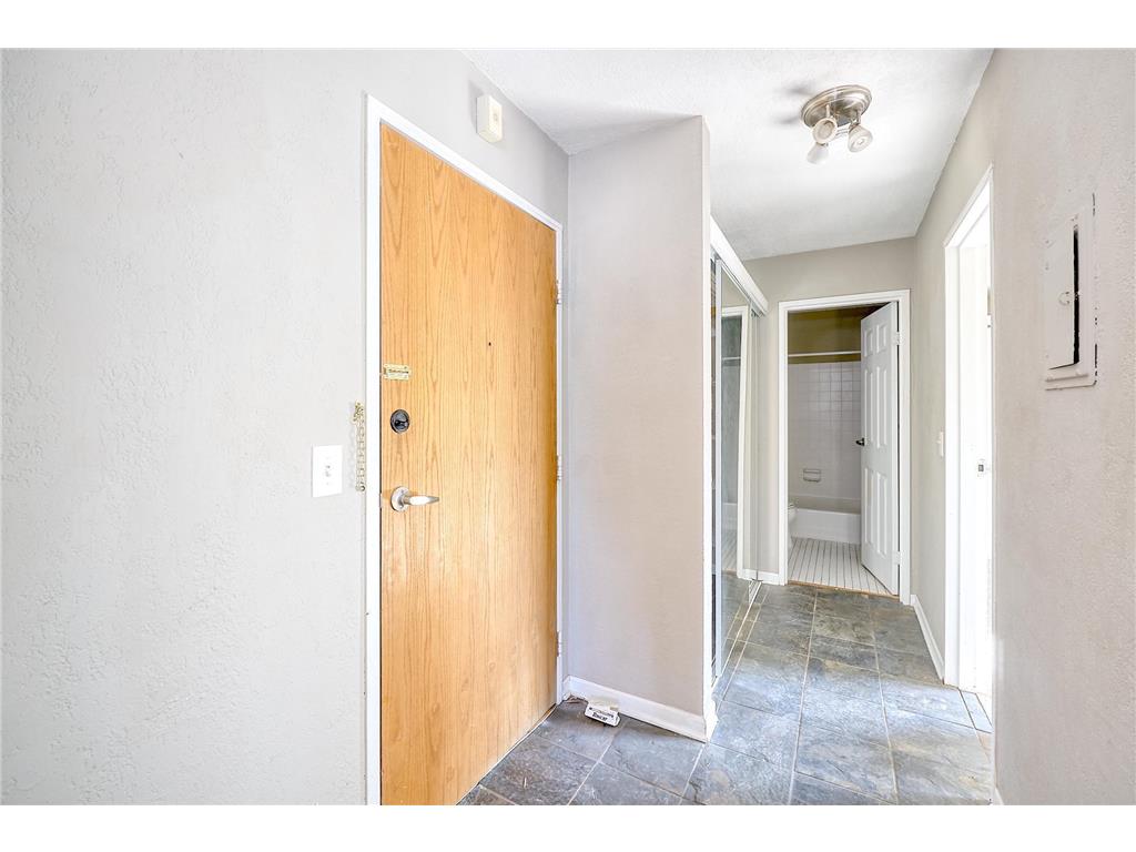 3018 Aldrich Avenue S #25 Minneapolis MN 55408 7005493 image15