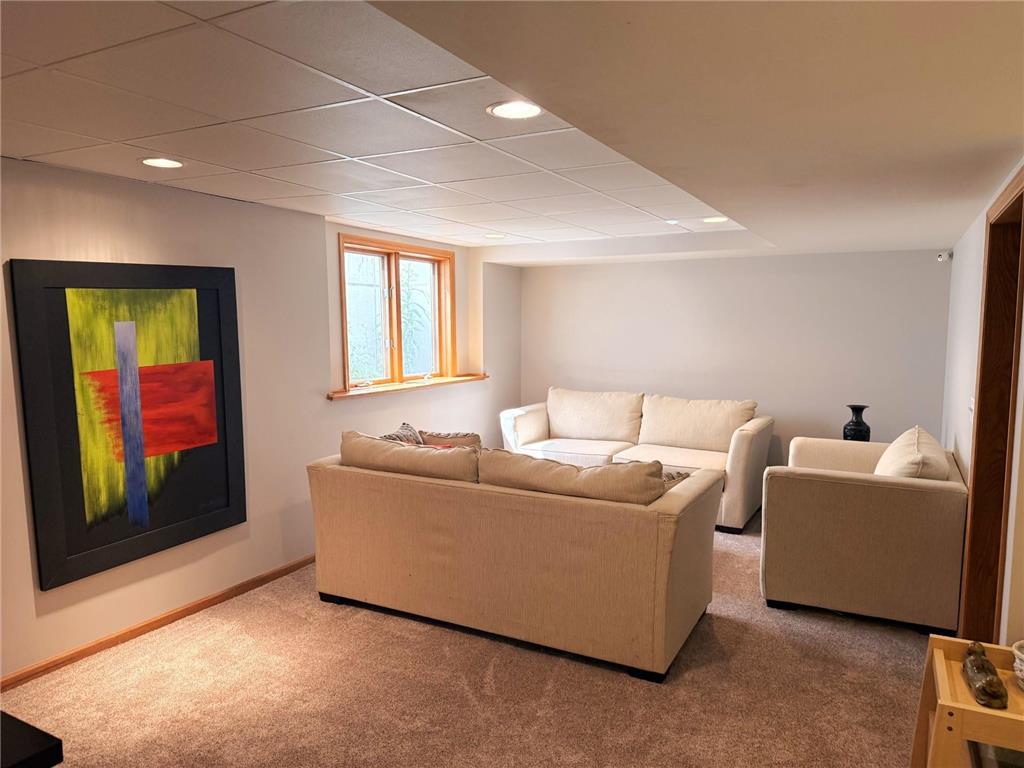 3018 Mayowood Common Circle SW Rochester MN 55902 7039357 image8