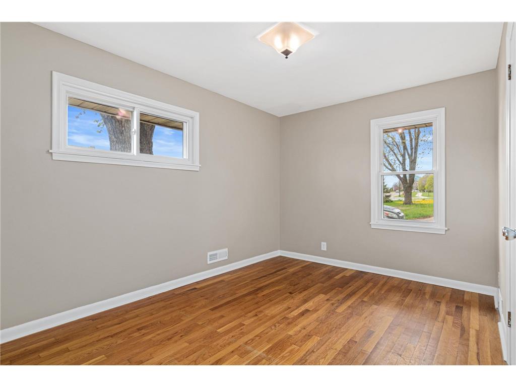 3018 W 78th Street Richfield MN 55423 7042563 image11