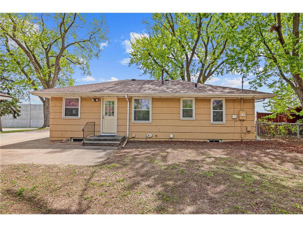 3018 W 78th Street Richfield MN 55423 7042563 image26