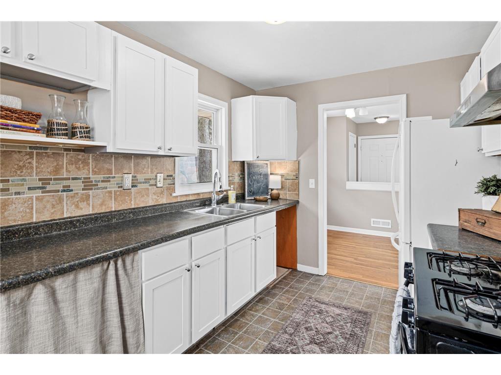 3018 W 78th Street Richfield MN 55423 7042563 image9