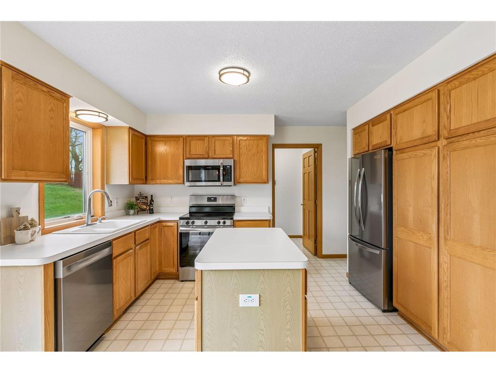3019 Copper Oaks Alcove Woodbury MN 55125 7056228 image18