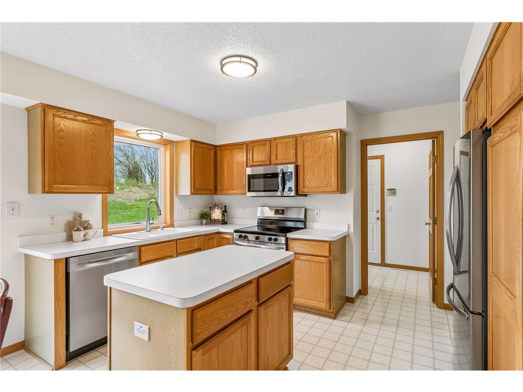 3019 Copper Oaks Alcove Woodbury MN 55125 7056228 image3
