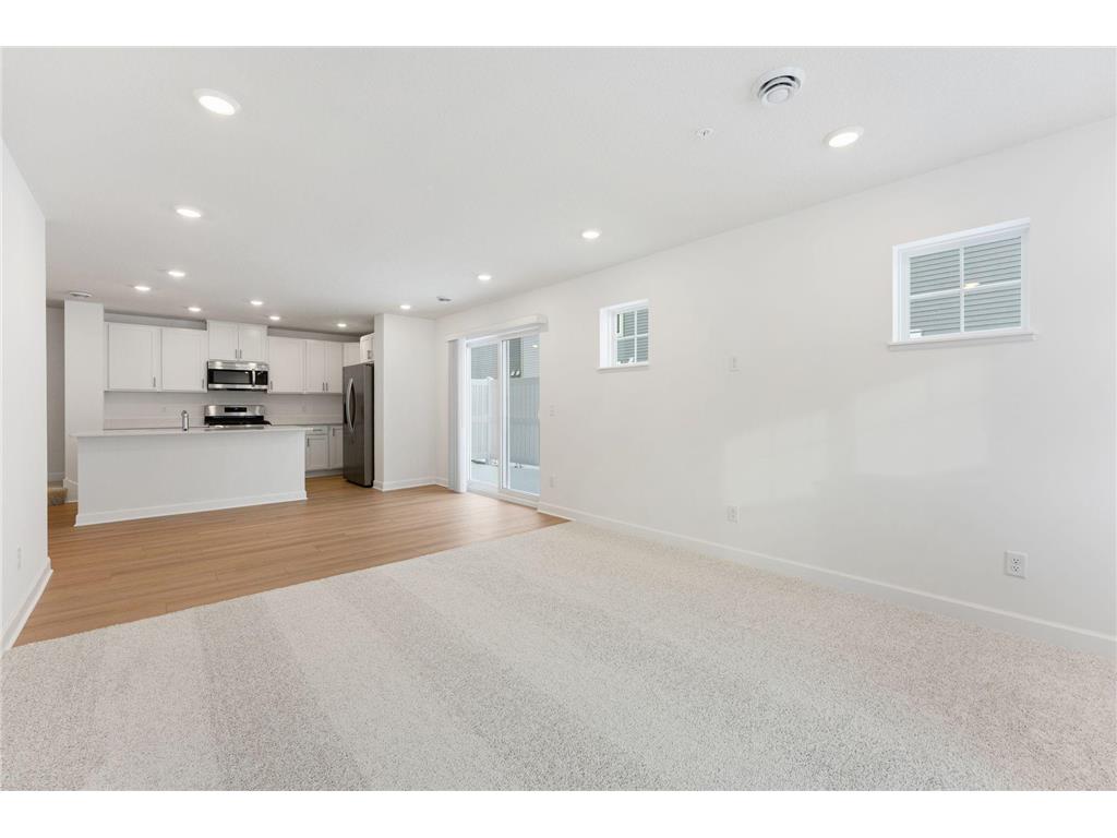 3019 Hemlock Street Little Canada MN 55117 6821907 image8