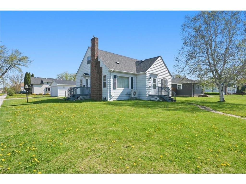 3019 N 21st Street Superior WI 54880 7086296 image19