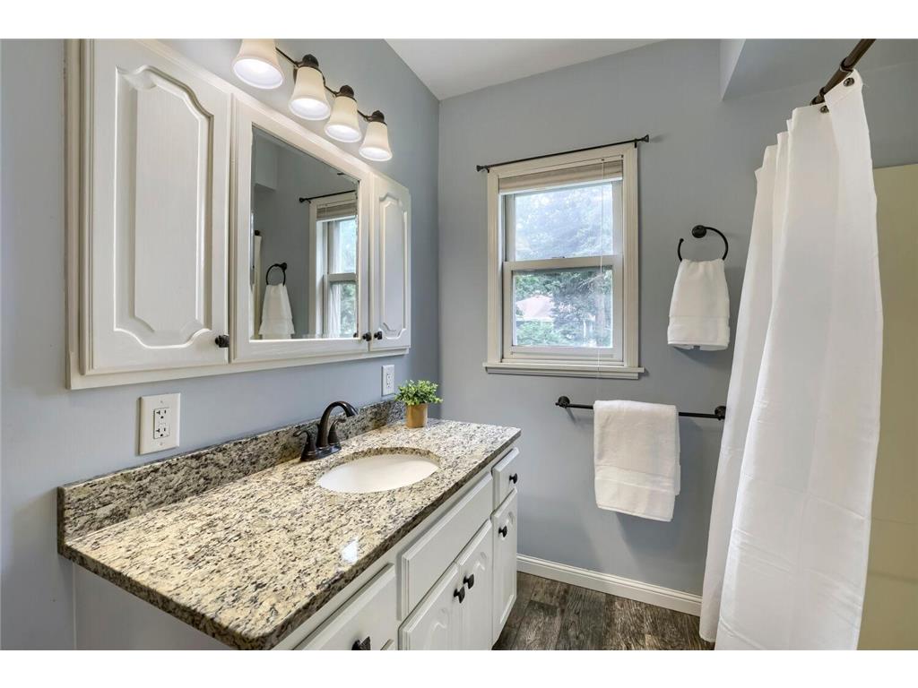 3019 W Old Shakopee Road W Bloomington MN 55431 7106251 image13