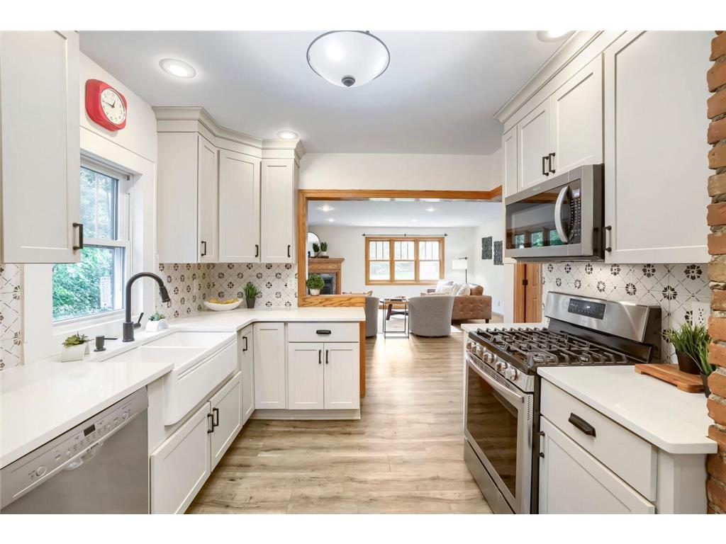 3019 W Old Shakopee Road W Bloomington MN 55431 7106251 image15