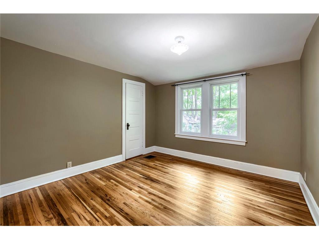 3019 W Old Shakopee Road W Bloomington MN 55431 7106251 image31