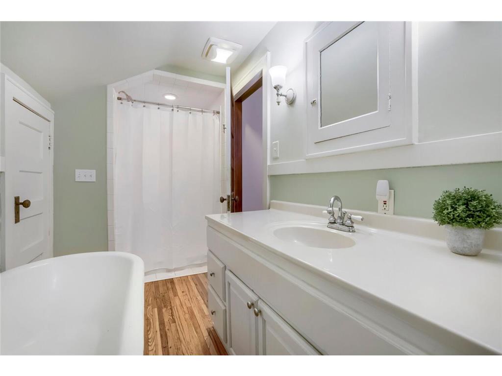 3019 W Old Shakopee Road W Bloomington MN 55431 7106251 image35