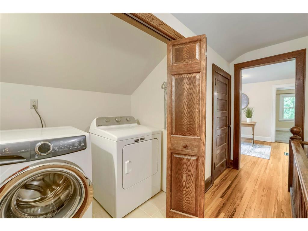 3019 W Old Shakopee Road W Bloomington MN 55431 7106251 image37