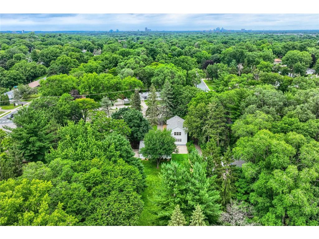 3019 W Old Shakopee Road W Bloomington MN 55431 7106251 image50