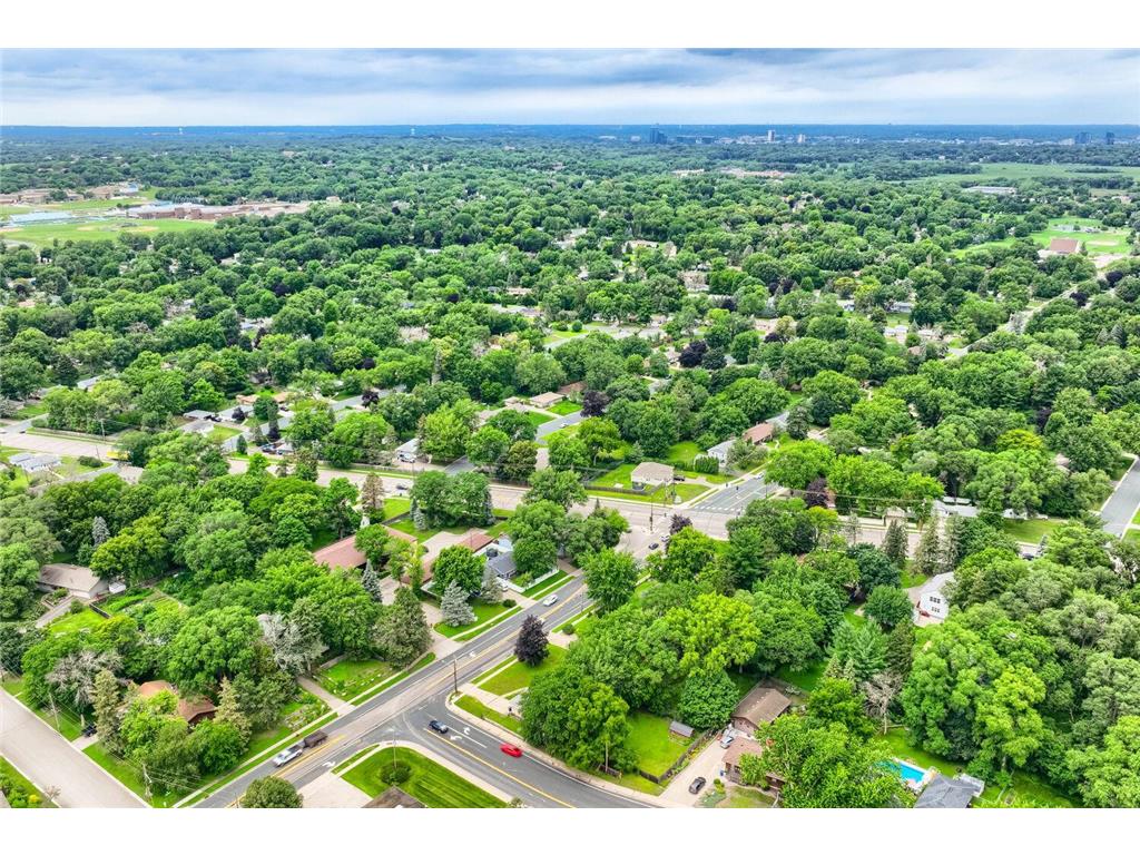 3019 W Old Shakopee Road W Bloomington MN 55431 7106251 image52