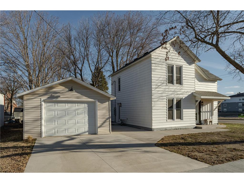 302 1st Street NW Dodge Center MN 55927 6508338 image1