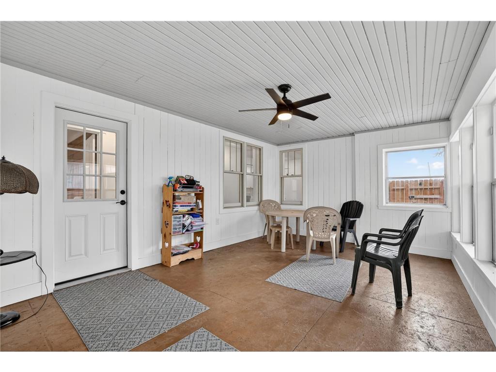 302 1st Street NW Dodge Center MN 55927 7088664 image20