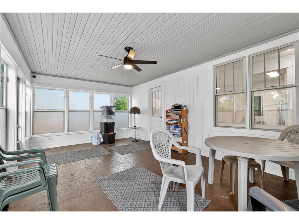 302 1st Street NW Dodge Center MN 55927 7088664 image21