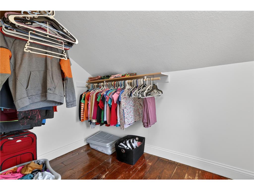 302 1st Street NW Dodge Center MN 55927 7088664 image34