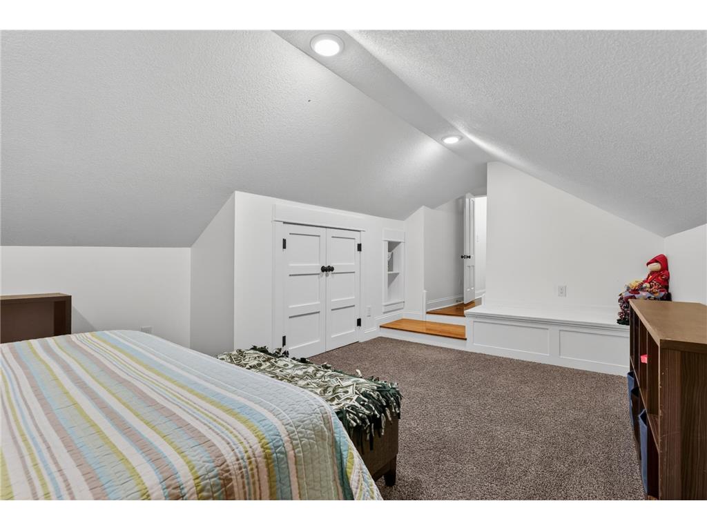 302 1st Street NW Dodge Center MN 55927 7088664 image40