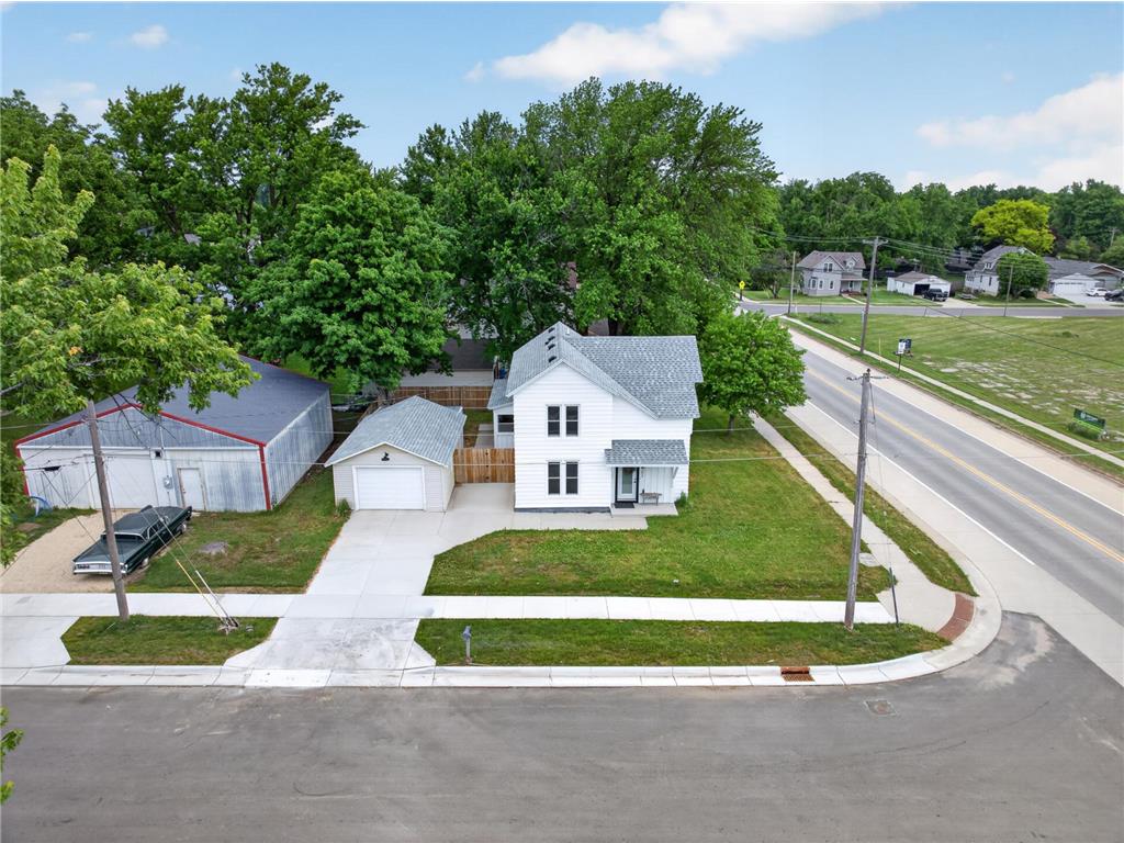 302 1st Street NW Dodge Center MN 55927 7088664 image55