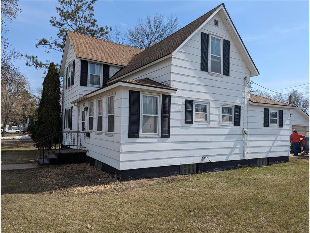 302 2nd Avenue NE Perham Twp MN 56573 6356507 image1