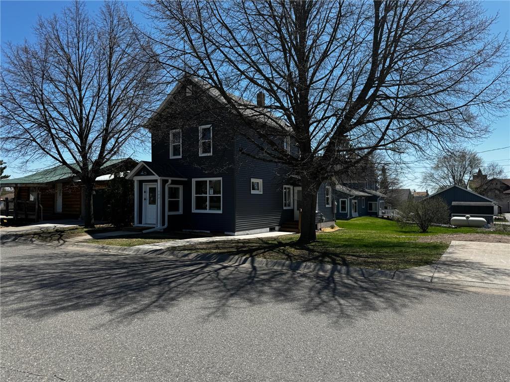 302 2nd Street N Biwabik MN 55708 6646747 image1