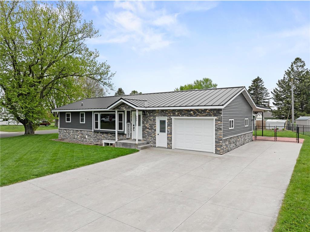302 2nd Street NW Byron MN 55920 7068682 image4