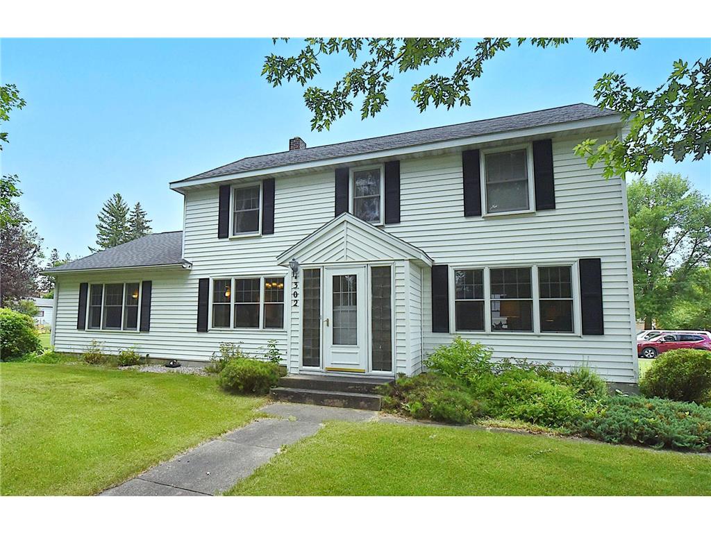 302 2nd Street NW Mahnomen MN 56557 6757923 image1