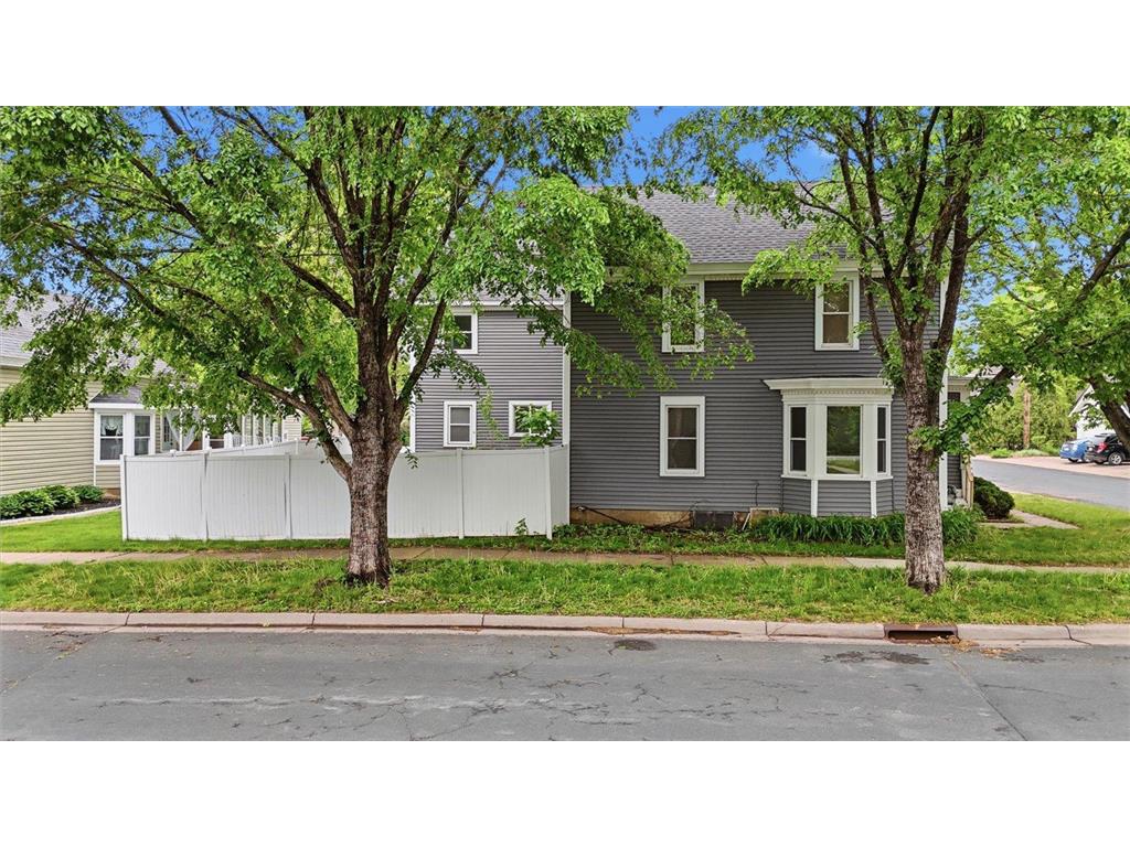 302 3rd Street W Hastings MN 55033 7077365 image1