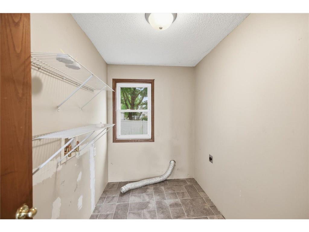 302 3rd Street W Hastings MN 55033 7077365 image12