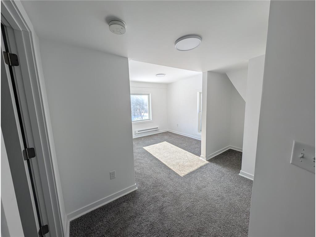302 48th Street E Minneapolis MN 55419 7006669 image12