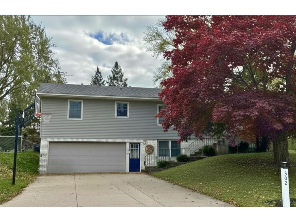 302 4th Avenue NE Byron MN 55920 7047352 image1
