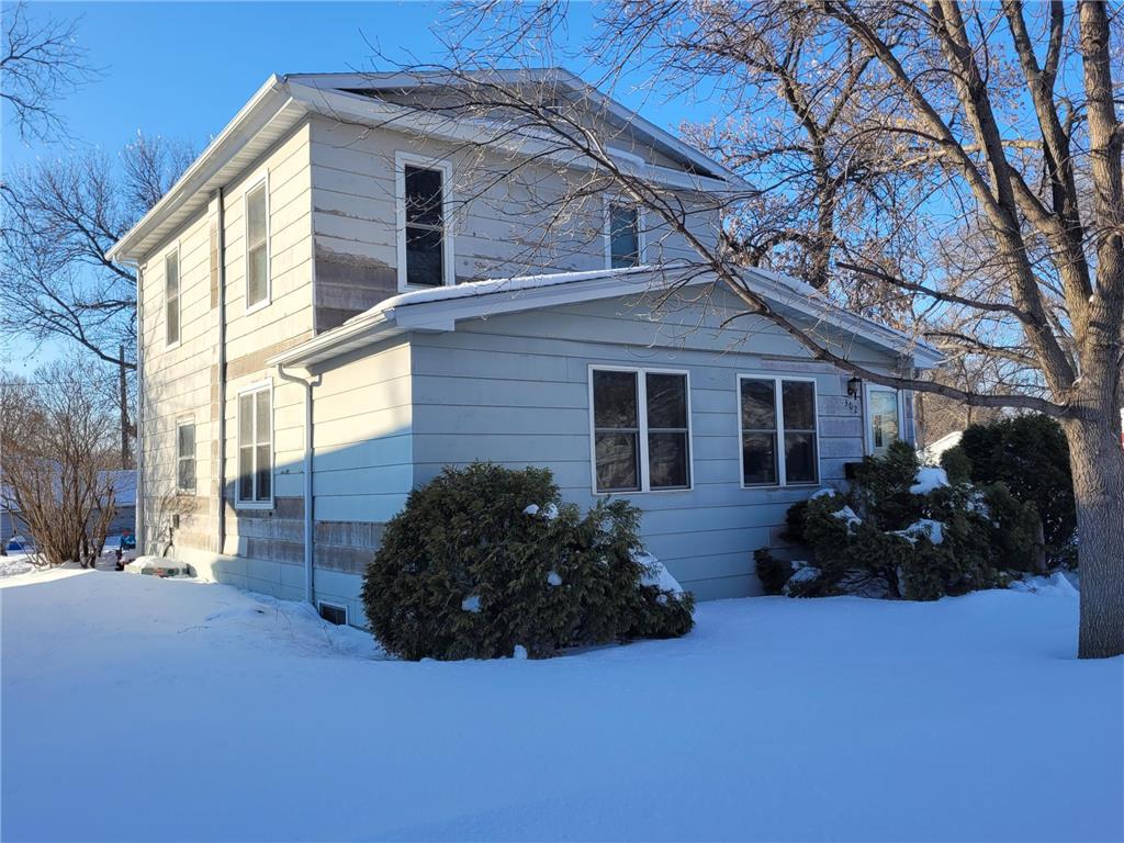 302 4th Avenue SW Pipestone MN 56164 6334661 image1