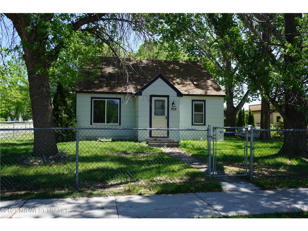 302 5 Street SE, Barnesville, MN, 56514 MLS 6064955 Edina Realty