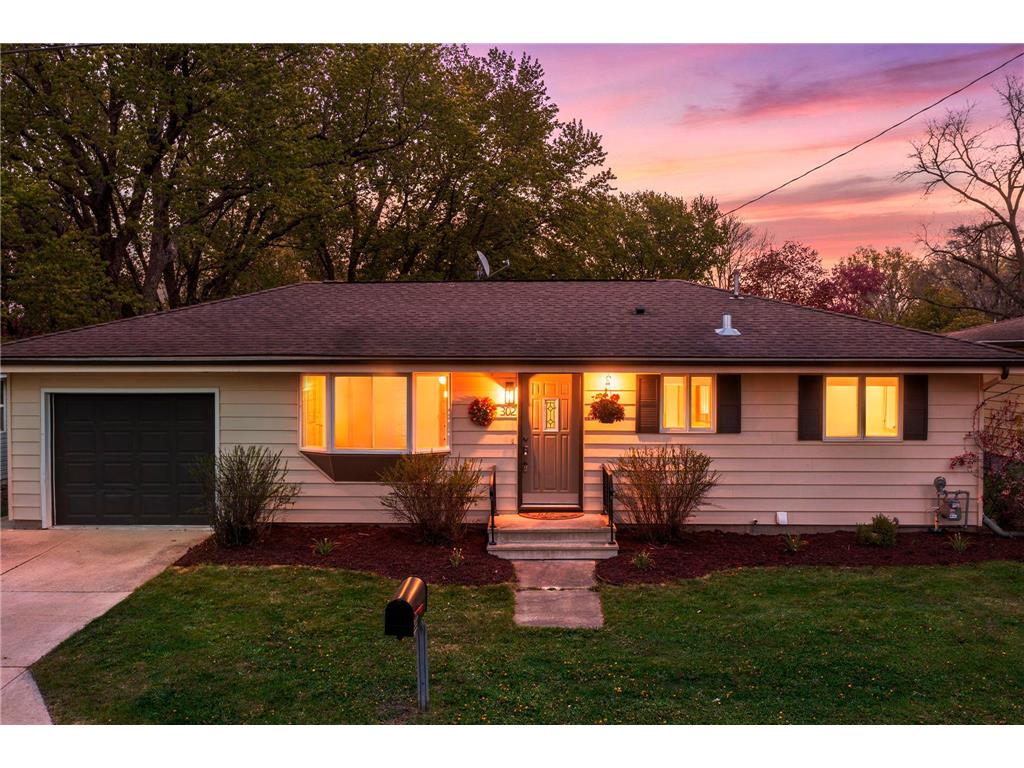 302 5th Avenue NW Dodge Center MN 55927 7067165 image1